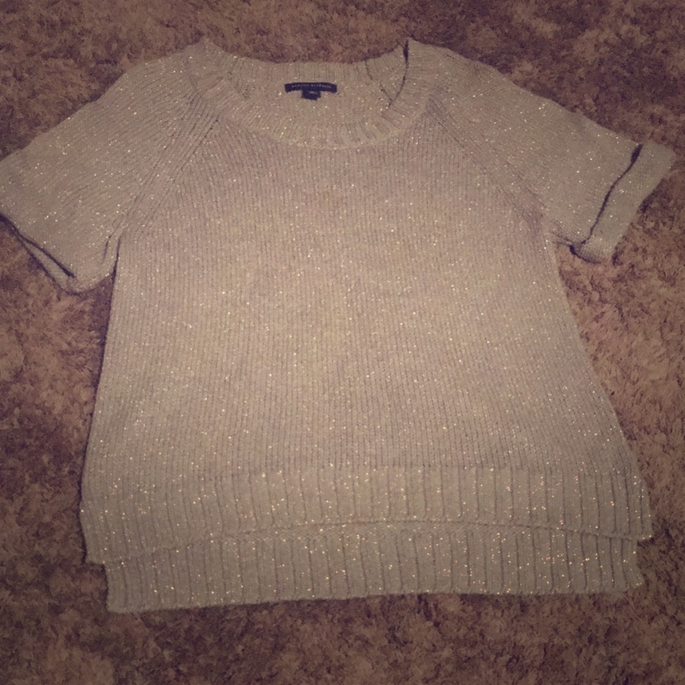 Grey short sleeved Banana Republic sweater!